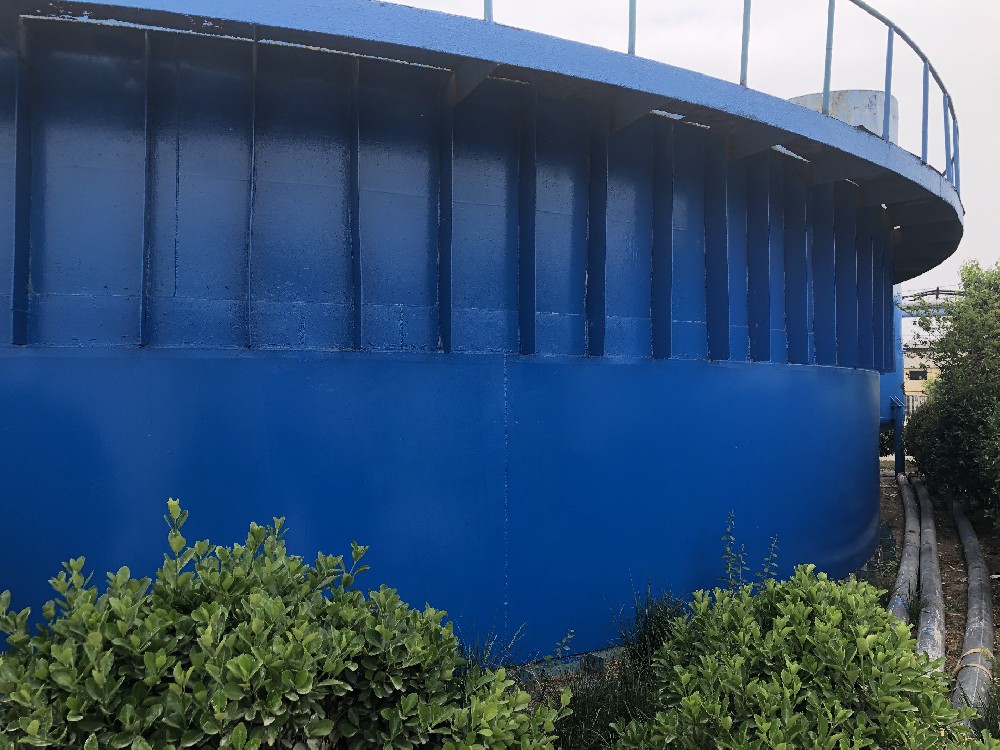 建築外牆，煥然一新：揭秘適合建築外牆刷新的醇酸底漆力量