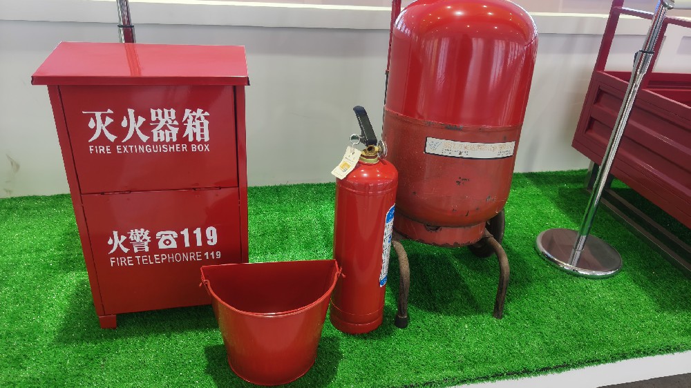 守護安全防線，晨虹醇酸專用汽車漆為公安消防設備添彩